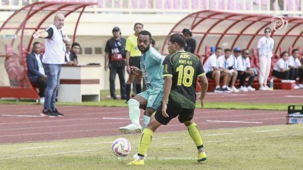 PSBS Biak Kecewa Hasil Imbang Lawan Persib, Pelatih Emral Abus Minta Maaf ke Pendukung PSBS Biak Kecewa Hasil Imbang Lawan Persib, Pelatih Emral Abus Minta Maaf ke Pendukung