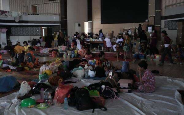 849.133 Orang Mengungsi Akibat Bencana di Aceh, Sumbar dan Sumut 849.133 Orang Mengungsi Akibat Bencana di Aceh, Sumbar dan Sumut