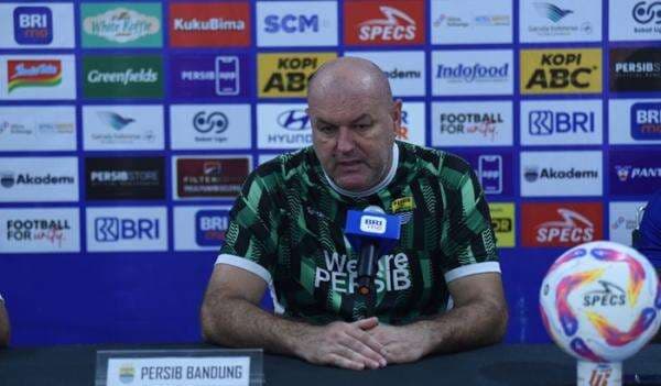 Edin Sehic Siap Perkuat Persib? Pemain Asing Baru Jadi Target Bojan Hodak Edin Sehic Siap Perkuat Persib? Pemain Asing Baru Jadi Target Bojan Hodak
