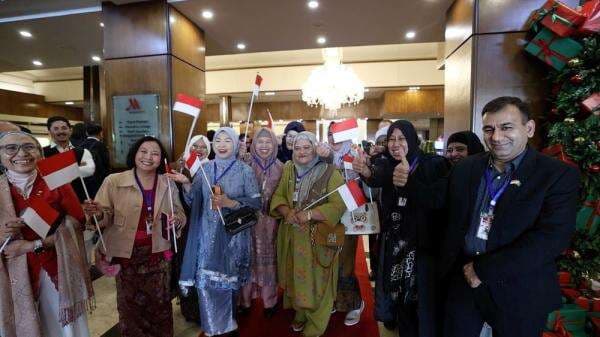 Mengaku Bangga Jadi WNI, Ini Potret Diaspora yang Sambut Prabowo di Pakistan Mengaku Bangga Jadi WNI, Ini Potret Diaspora yang Sambut Prabowo di Pakistan