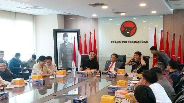 Ariel Noah hingga Judika Ngeluh soal Royalti Musik ke Fraksi PDIP, Ini Harapannya Ariel Noah hingga Judika Ngeluh soal Royalti Musik ke Fraksi PDIP, Ini Harapannya