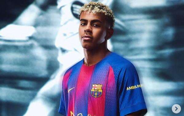 Masalah di Area Kemaluan, Performa Bintang Barcelona Lamine Yamal Turun 50 Persen! Masalah di Area Kemaluan, Performa Bintang Barcelona Lamine Yamal Turun 50 Persen!