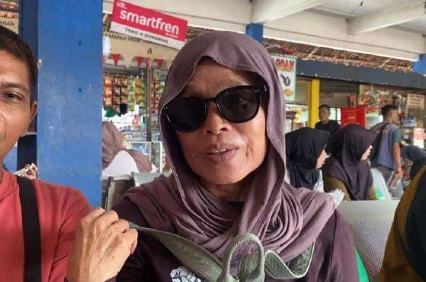 Cerita Pemudik Pulang Lebih Awal via Terminal Kampung Rambutan, Hindari Cuaca Ekstrem Cerita Pemudik Pulang Lebih Awal via Terminal Kampung Rambutan, Hindari Cuaca Ekstrem