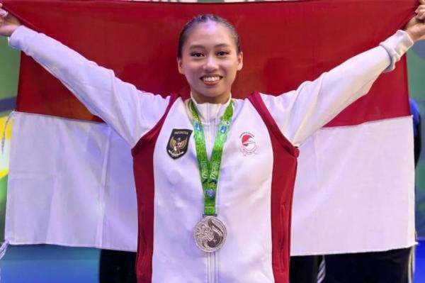 Medali Emas ke-44 Indonesia di SEA Games 2025 Dipersembahkan Atlet Wushu Patricia Geraldine Medali Emas ke-44 Indonesia di SEA Games 2025 Dipersembahkan Atlet Wushu Patricia Geraldine