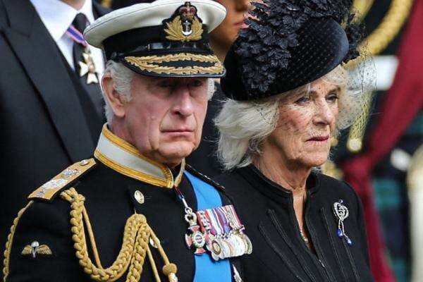 3 Alasan Raja Charles Selingkuh dengan Ratu Camilla dan Meninggalkan Putri Diana 3 Alasan Raja Charles Selingkuh dengan Ratu Camilla dan Meninggalkan Putri Diana