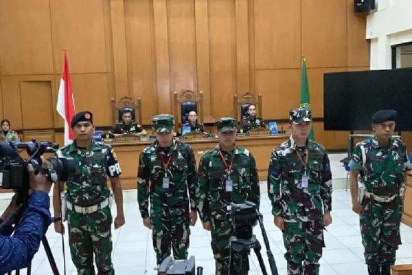 3 Anggota TNI AL Terdakwa Penembakan Bos Rental Divonis Hari Ini 3 Anggota TNI AL Terdakwa Penembakan Bos Rental Divonis Hari Ini