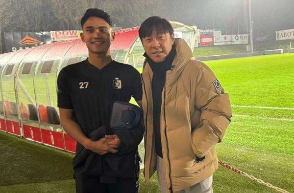 3 Pemain Timnas Indonesia yang Jalani Boxing Day di Liga Inggris 2024-2025, Nomor 1 Anak Kesayangan Shin Tae-yong! 3 Pemain Timnas Indonesia yang Jalani Boxing Day di Liga Inggris 2024-2025, Nomor 1 Anak Kesayangan Shin Tae-yong!
