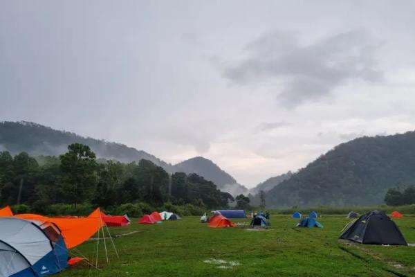 3 Rekomendasi Destinasi Wisata Alam di Bandung untuk Akhir Pekan, Murah Meriah! 3 Rekomendasi Destinasi Wisata Alam di Bandung untuk Akhir Pekan, Murah Meriah!