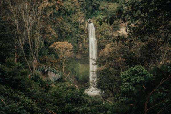 3 Rekomendasi Destinasi Wisata Alam di Bandung untuk Long Weekend, Murah Meriah! 3 Rekomendasi Destinasi Wisata Alam di Bandung untuk Long Weekend, Murah Meriah!