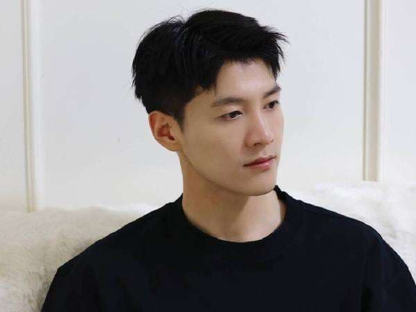 Pesan Terakhir Jin Ze sebelum Meninggal Dunia, Fans Banjir Air Mata Pesan Terakhir Jin Ze sebelum Meninggal Dunia, Fans Banjir Air Mata