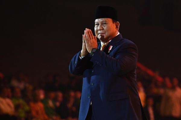 31 Duta Besar Dilantik Prabowo Sore Nanti, Ada Politikus PDIP hingga Mantan Hakim MK 31 Duta Besar Dilantik Prabowo Sore Nanti, Ada Politikus PDIP hingga Mantan Hakim MK