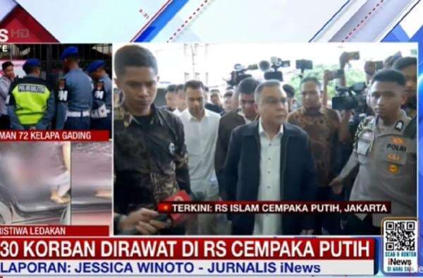 Dasco Jenguk Korban Ledakan SMAN 72 Jakarta di RS Islam Cempaka Putih Dasco Jenguk Korban Ledakan SMAN 72 Jakarta di RS Islam Cempaka Putih