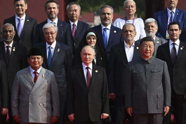 Parade Victory Day Ajang Xi Jinping Pamer Keakraban sekaligus Militer China kepada Dunia Parade Victory Day Ajang Xi Jinping Pamer Keakraban sekaligus Militer China kepada Dunia