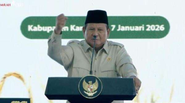 Kelakar Prabowo ke Menteri: Kalian Diangkat untuk Dihujat Kelakar Prabowo ke Menteri: Kalian Diangkat untuk Dihujat