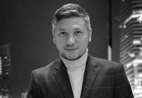 Gading Marten Jadi Saksi Pertemuan Raffi Ahmad dengan Staf Blueray di Amerika Serikat Gading Marten Jadi Saksi Pertemuan Raffi Ahmad dengan Staf Blueray di Amerika Serikat