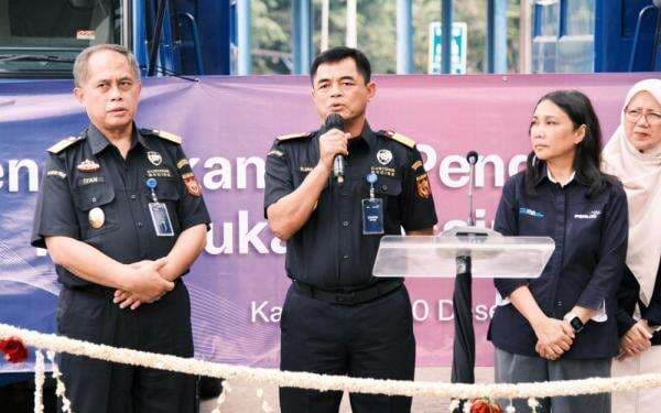 Jaga Stabilitas Industri Hasil Tembakau dan MMEA, Bea Cukai Jamin Ketersediaan Pita Cukai 2026 Jaga Stabilitas Industri Hasil Tembakau dan MMEA, Bea Cukai Jamin Ketersediaan Pita Cukai 2026