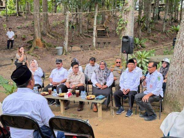Wabup Kukar Dukung Pemanfaatan Destinasi Wisata untuk Agenda Pemerintahan Wabup Kukar Dukung Pemanfaatan Destinasi Wisata untuk Agenda Pemerintahan