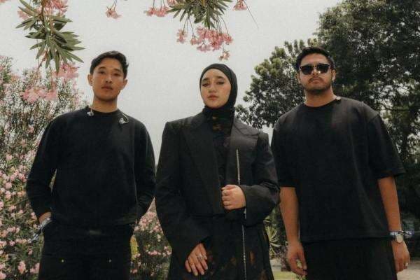 Musik Kolaboratif Kian Menguat, Nabila Taqiyyah Bersama Nadhif Basalamah dan Aziz Harun Musik Kolaboratif Kian Menguat, Nabila Taqiyyah Bersama Nadhif Basalamah dan Aziz Harun