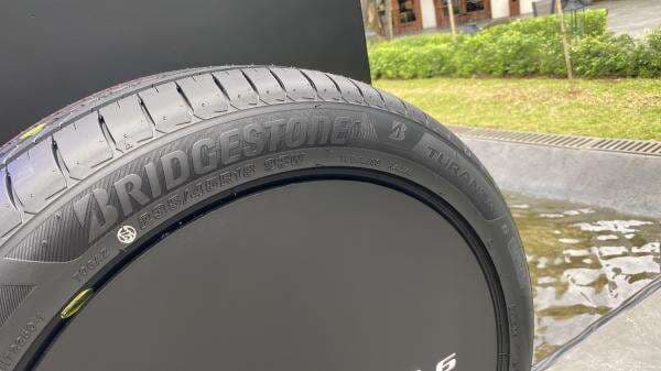 Suplai Ban, Bridgestone Ungkap Bakal Ada SUV Baru di Indonesia Suplai Ban, Bridgestone Ungkap Bakal Ada SUV Baru di Indonesia
