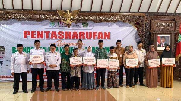 Baznas Purbalingga Salurkan Zakat Rp377 Juta untuk 370 Mustahik Baznas Purbalingga Salurkan Zakat Rp377 Juta untuk 370 Mustahik