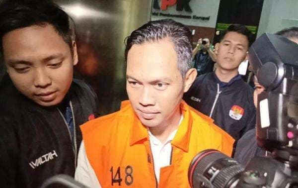 Ditetapkan Tersangka oleh KPK, Bupati Cilacap Syamsul Ajukan Praperadilan Ditetapkan Tersangka oleh KPK, Bupati Cilacap Syamsul Ajukan Praperadilan