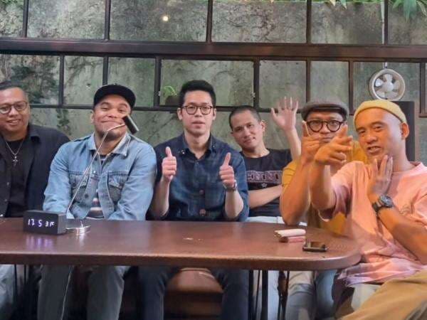 Innalillahi, Barry Likumahuwa Berduka Cita Innalillahi, Barry Likumahuwa Berduka Cita