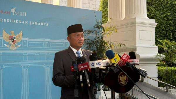 Soal Hery Susanto Dipecat, Istana: Kami Hormati Putusan Majelis Etik Soal Hery Susanto Dipecat, Istana: Kami Hormati Putusan Majelis Etik
