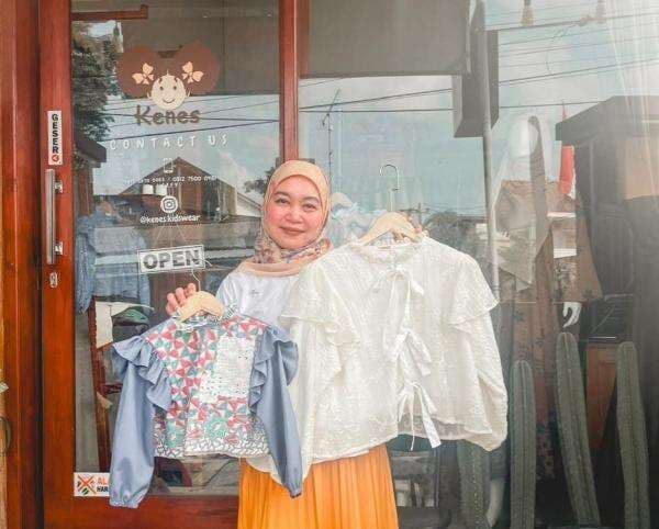 Didukung BRI dan LinkUMKM, Kenes Lalita Berhasil Kembangkan Bisnis Busana Anak Wastra Khas Jepara Didukung BRI dan LinkUMKM, Kenes Lalita Berhasil Kembangkan Bisnis Busana Anak Wastra Khas Jepara