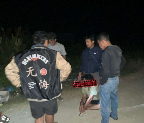 Polisi Ungkap Jaringan Narkoba di Topoyo, Tersangka Berusaha Buang Sabu Saat Ditangkap Polisi Ungkap Jaringan Narkoba di Topoyo, Tersangka Berusaha Buang Sabu Saat Ditangkap
