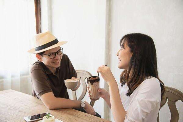 3 Tips First Date Biar Lancar dan Gak Canggung 3 Tips First Date Biar Lancar dan Gak Canggung