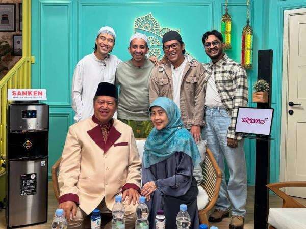 Pesan Haru Habib Jafar untuk Vidi Aldiano yang Kini Fokus Pemulihan Kanker Pesan Haru Habib Jafar untuk Vidi Aldiano yang Kini Fokus Pemulihan Kanker