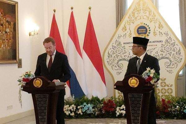 Menlu Belanda Minta Maaf gegara Patrick Kluivert Gagal Bawa Timnas Menang vs Arab Saudi Menlu Belanda Minta Maaf gegara Patrick Kluivert Gagal Bawa Timnas Menang vs Arab Saudi