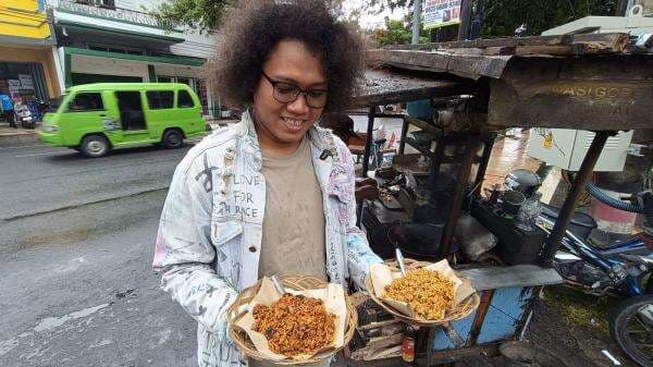 Nasi Goreng Gaib Kudus, Kuliner Unik yang Sulit Dicari Tapi Bikin Ketagihan Nasi Goreng Gaib Kudus, Kuliner Unik yang Sulit Dicari Tapi Bikin Ketagihan