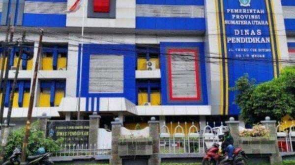 Tahun Ini, SMA Sederajat di Sumut Akan Terapkan Sekolah 5 Hari Tahun Ini, SMA Sederajat di Sumut Akan Terapkan Sekolah 5 Hari