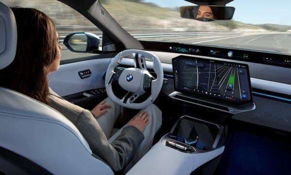 BMW Kolaborasi Qualcomm Benamkan Teknologi Sistem Mengemudi Otomatis BMW Kolaborasi Qualcomm Benamkan Teknologi Sistem Mengemudi Otomatis