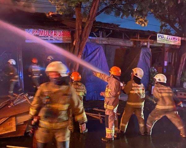 Resmi Jadi Disdamkarmatan Bandung: Struktur Dirombak, Layanan Dituntut Lebih Gesit Resmi Jadi Disdamkarmatan Bandung: Struktur Dirombak, Layanan Dituntut Lebih Gesit