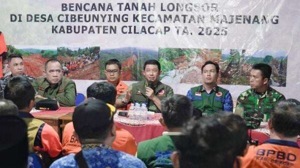 BNPB: 269 KK Terdampak Longsor Cilacap Akan Direlokasi, Hunian Sementara Disiapkan BNPB: 269 KK Terdampak Longsor Cilacap Akan Direlokasi, Hunian Sementara Disiapkan