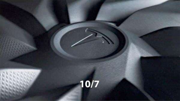 Tesla Akan Perkenalkan Produk Misterius pada 7 Oktober Tesla Akan Perkenalkan Produk Misterius pada 7 Oktober