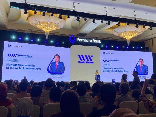 Airlangga Ajak Permata Bank Salurkan KUR Perumahan, Janjikan Subsidi Bunga 5 Persen Airlangga Ajak Permata Bank Salurkan KUR Perumahan, Janjikan Subsidi Bunga 5 Persen