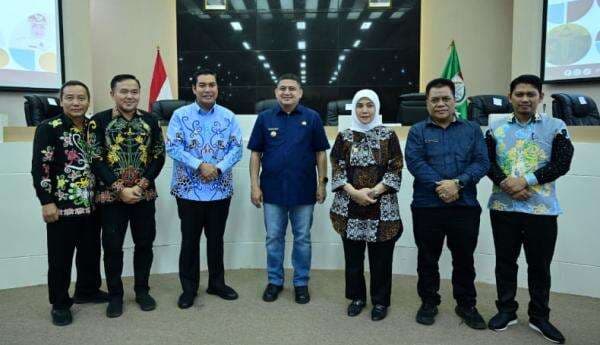 Delapan Kepala Daerah Belajar Inovasi di Makassar, Apa yang Mereka Cari? Delapan Kepala Daerah Belajar Inovasi di Makassar, Apa yang Mereka Cari?