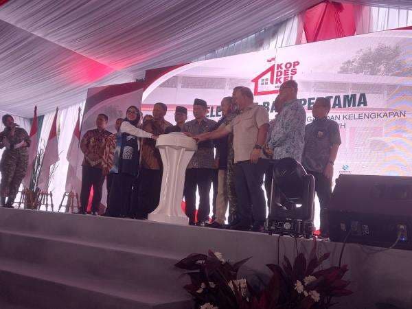 800 Unit Koperasi Desa Merah Putih Resmi Mulai Dibangun Hari Ini di Bekasi 800 Unit Koperasi Desa Merah Putih Resmi Mulai Dibangun Hari Ini di Bekasi