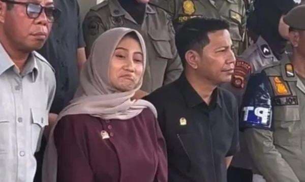 Viral Ketua Komisi III DPRD Dheninda Chaerunnisa Diduga Ejek Orator Demo Viral Ketua Komisi III DPRD Dheninda Chaerunnisa Diduga Ejek Orator Demo