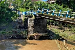  4 Fakta Banjir Lahar Semeru, 5 Jembatan Rusak hingga 3 Warga Tewas   