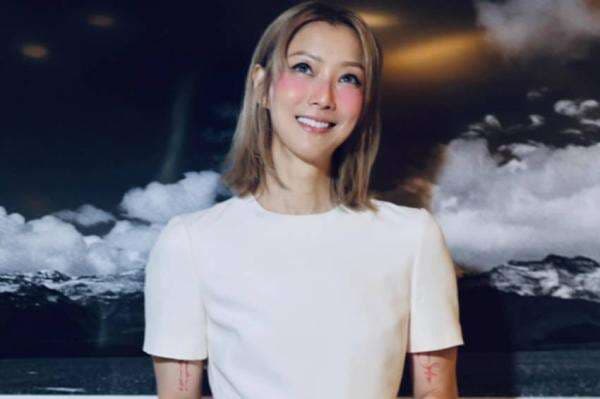 4 Penyanyi Hong Kong Tahun 2000-an Paling Awet Muda 4 Penyanyi Hong Kong Tahun 2000-an Paling Awet Muda