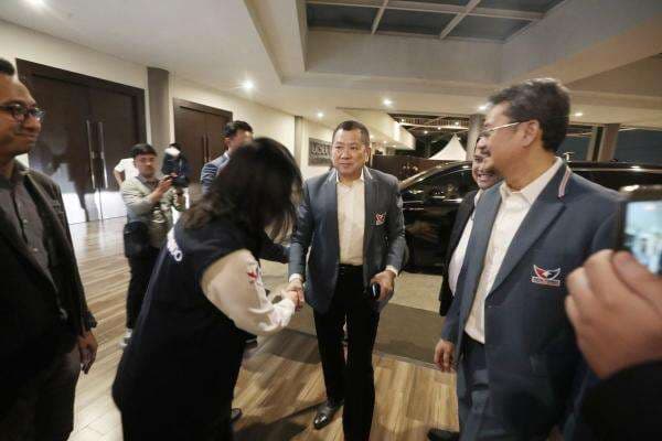 Hary Tanoesoedibjo Hadiri Penutupan Rakernas dan HUT Ke-11 Partai Perindo Hary Tanoesoedibjo Hadiri Penutupan Rakernas dan HUT Ke-11 Partai Perindo