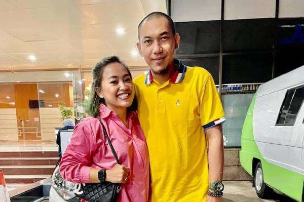 Heboh Kakak Mpok Alpa Berseteru dengan Aji Darmaji, Ini Penyebabnya! Heboh Kakak Mpok Alpa Berseteru dengan Aji Darmaji, Ini Penyebabnya!