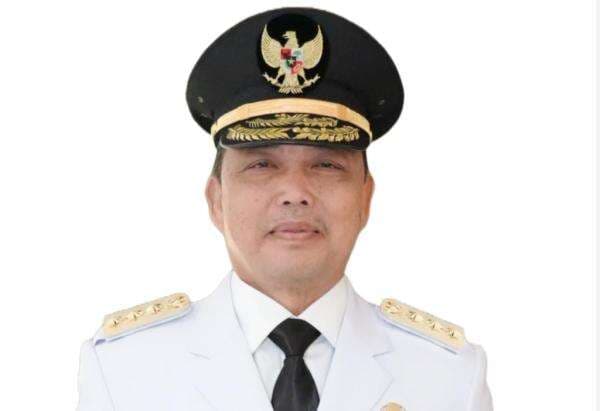 Gubernur Kalbar Ria Norsan Diperiksa KPK terkait Kasus Korupsi Proyek Jalan Gubernur Kalbar Ria Norsan Diperiksa KPK terkait Kasus Korupsi Proyek Jalan