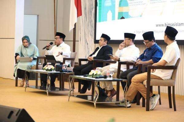 Kemenag Jadikan Masjid Benteng untuk Mencegah Pinjol dan Judol Kemenag Jadikan Masjid Benteng untuk Mencegah Pinjol dan Judol