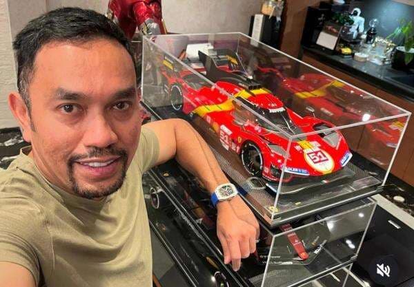 Koleksi Mobil Diecast Ahmad Sahroni Digasak, Bikin Merinding Satunya Nyaris Rp200 Juta Koleksi Mobil Diecast Ahmad Sahroni Digasak, Bikin Merinding Satunya Nyaris Rp200 Juta