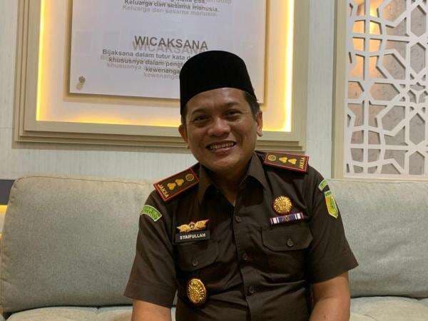 Kalau Takut Kritik Jangan Jadi Penegak Hukum, Pesan Terakhir Kajari Syaifullah untuk Karawang Kalau Takut Kritik Jangan Jadi Penegak Hukum, Pesan Terakhir Kajari Syaifullah untuk Karawang